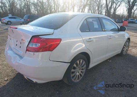 2013 Suzuki Kizashi Se из США, поврежденный, VIN JS2RE9A39D6100340